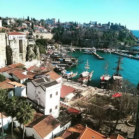 Kaleici Ozkavak Hotel 2*
